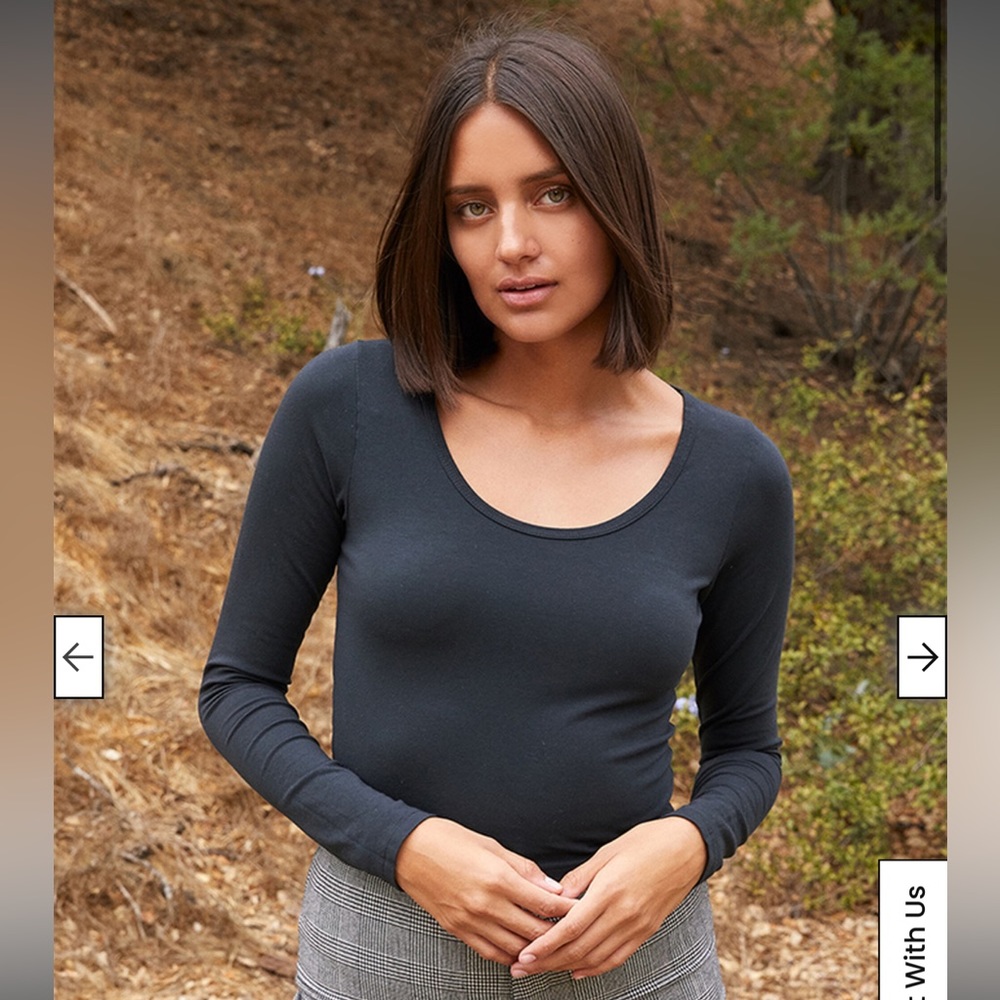 John Galt / Brandy Melville Jillian Long Sleeve Top Black